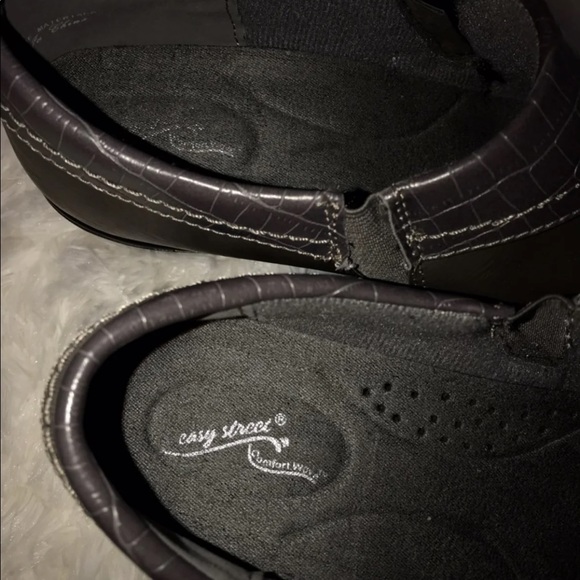 Easy Street Women's Darcy Boot, Gray, Size 9.5 W - Picture 7 of 7